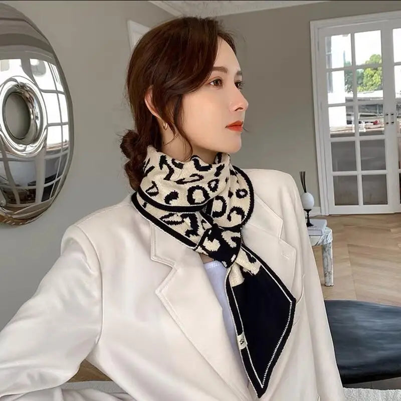 Trendy Thick Knit Scarf