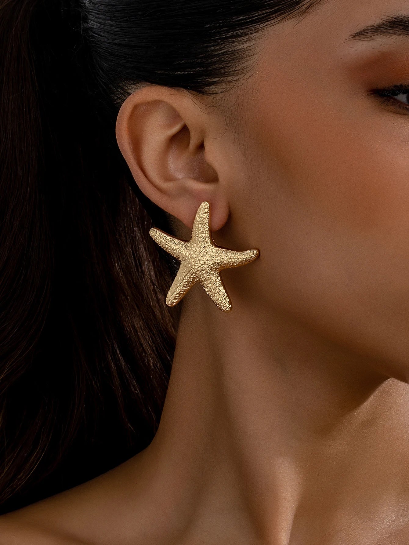Sea Tie Wind Starfish Earrings