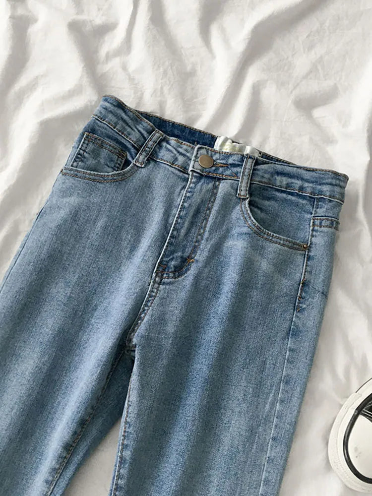 Low Waist Flare Jeans