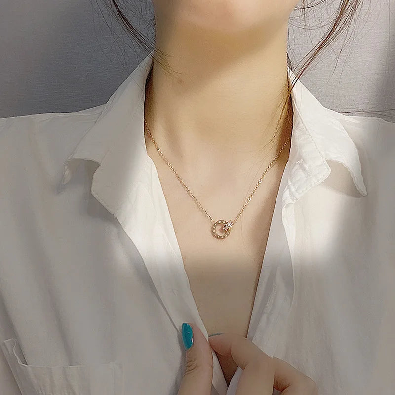 Luxury Roman Numeral Pendant Necklace for Women